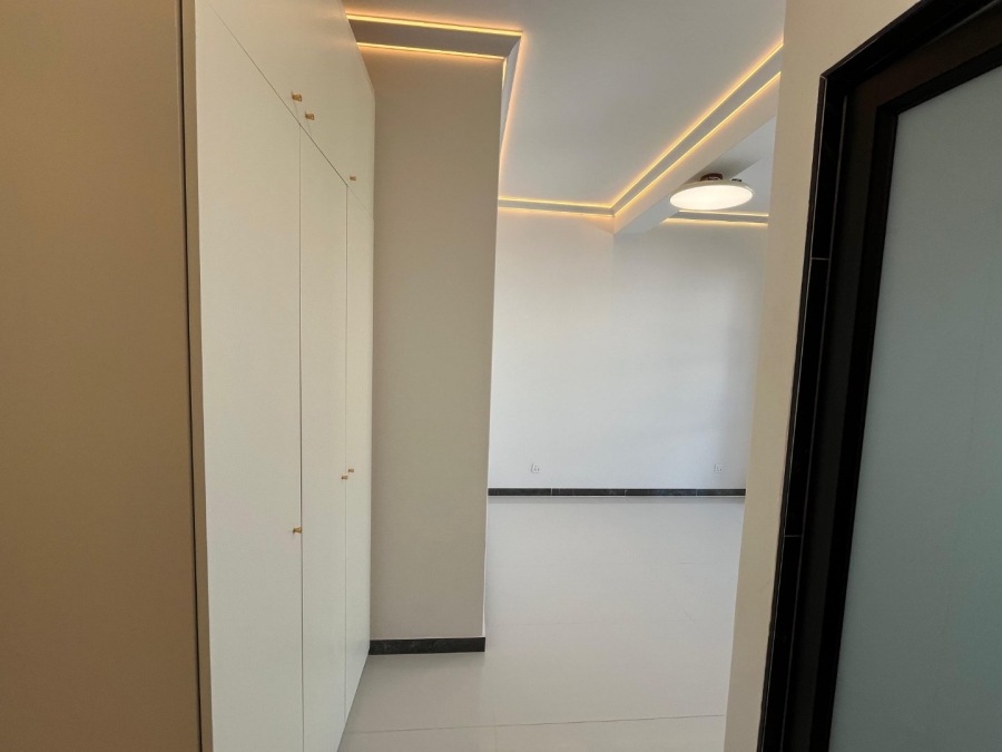 4 Bedroom Property for Sale in Sandown Western Cape